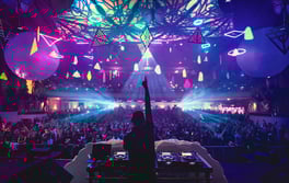 VA1566-SOCIAL-SHAMANIC-TALES-WARREN-01-1